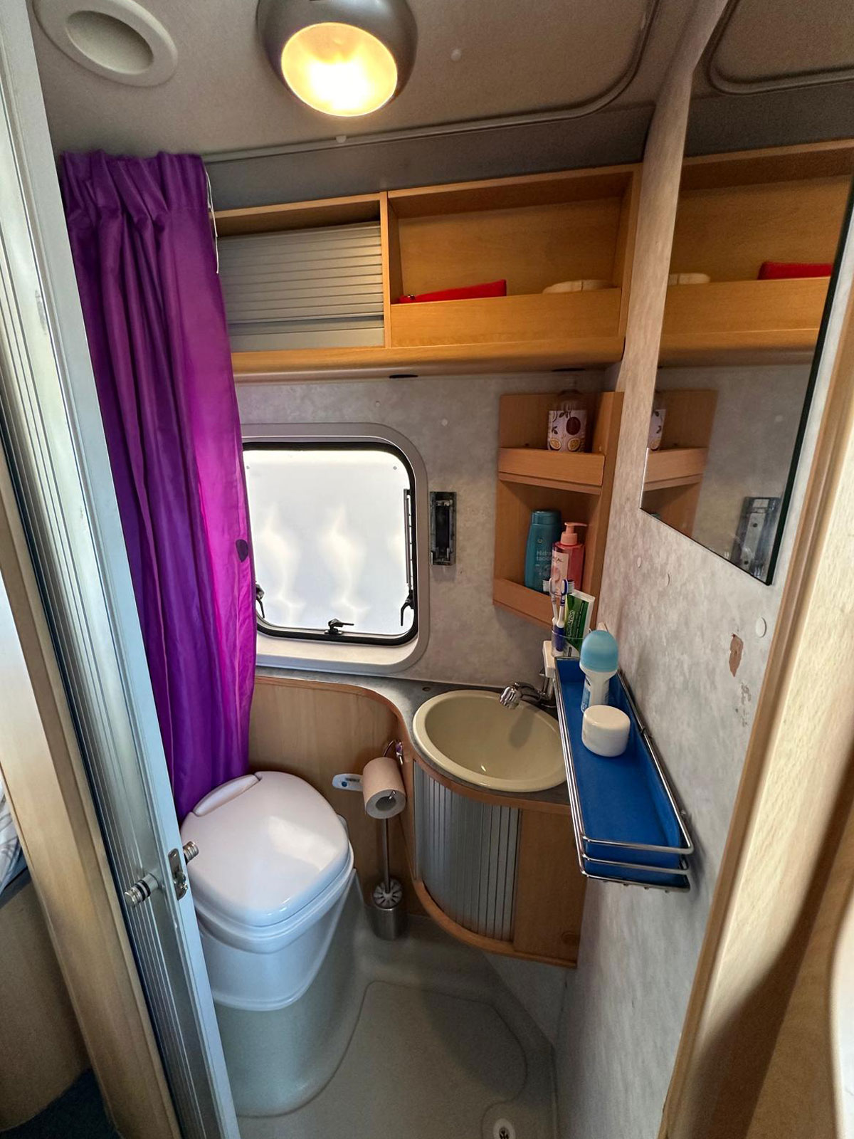 alquiler camper con etiqueta eco en vigo pontevedra